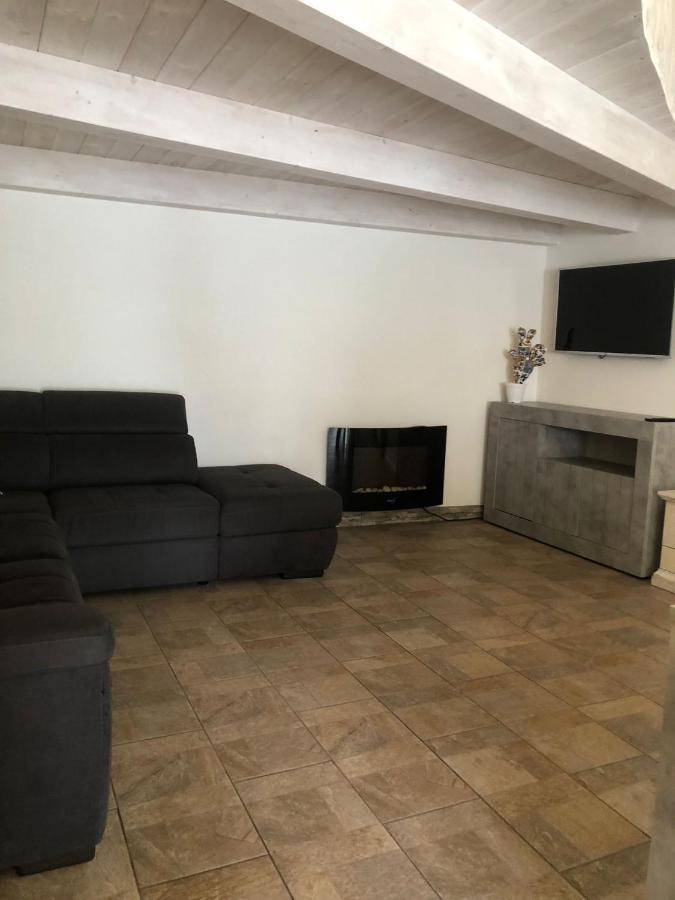 Dependance Oscar Apartment Carrozziere Fonte Ciane Bagian luar foto